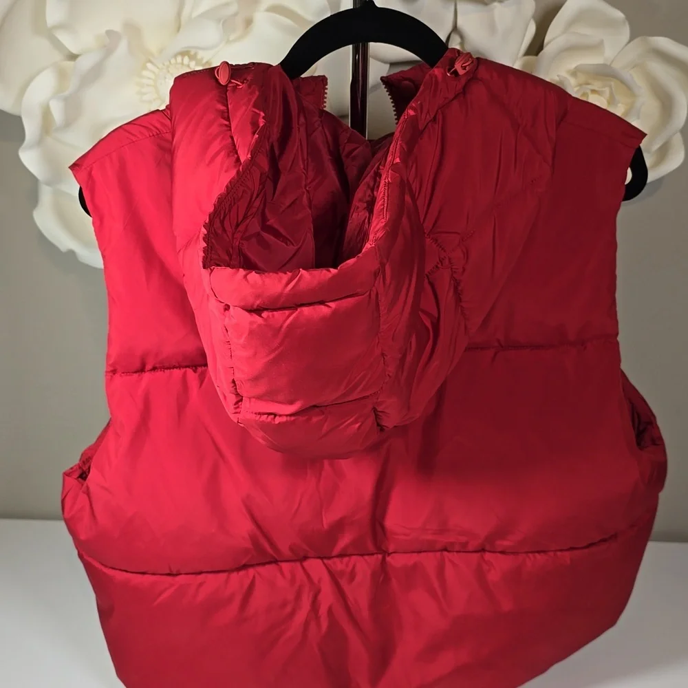 Fabletics Red Quilted Puffer Vest - Picture 4 of 6
